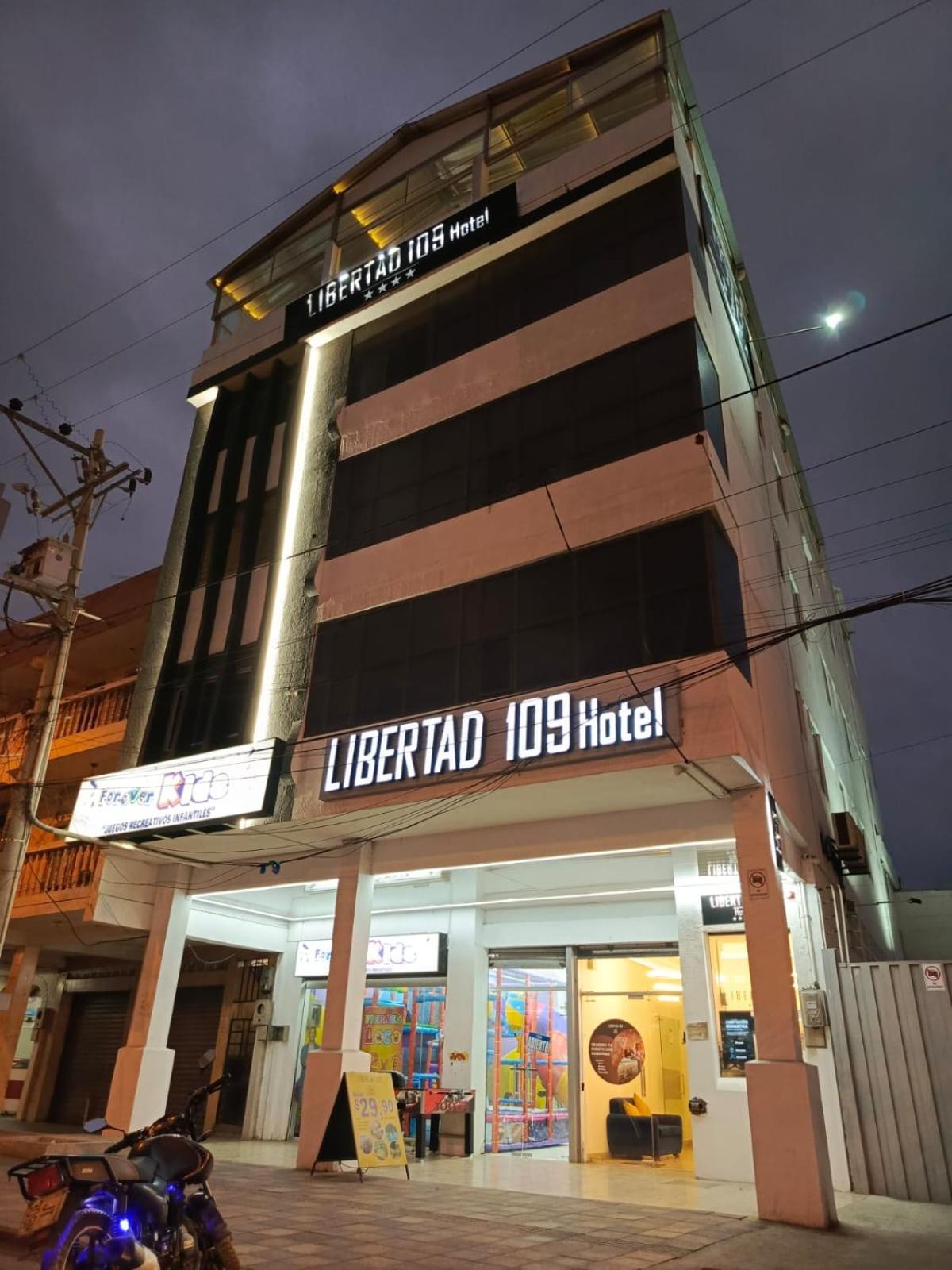 Libertad 109 Hotel Con Generador Electrico La Libertad Exterior foto